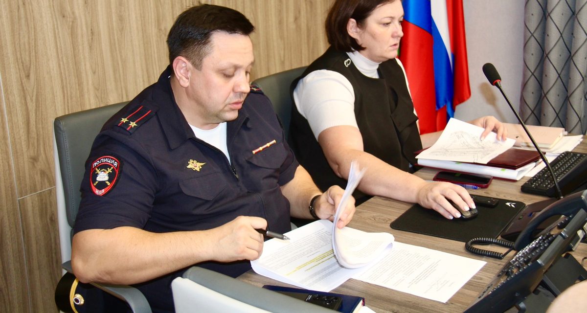 В Орле начали искать решение для питбайков, на которых несовершеннолетние ездят по дворам